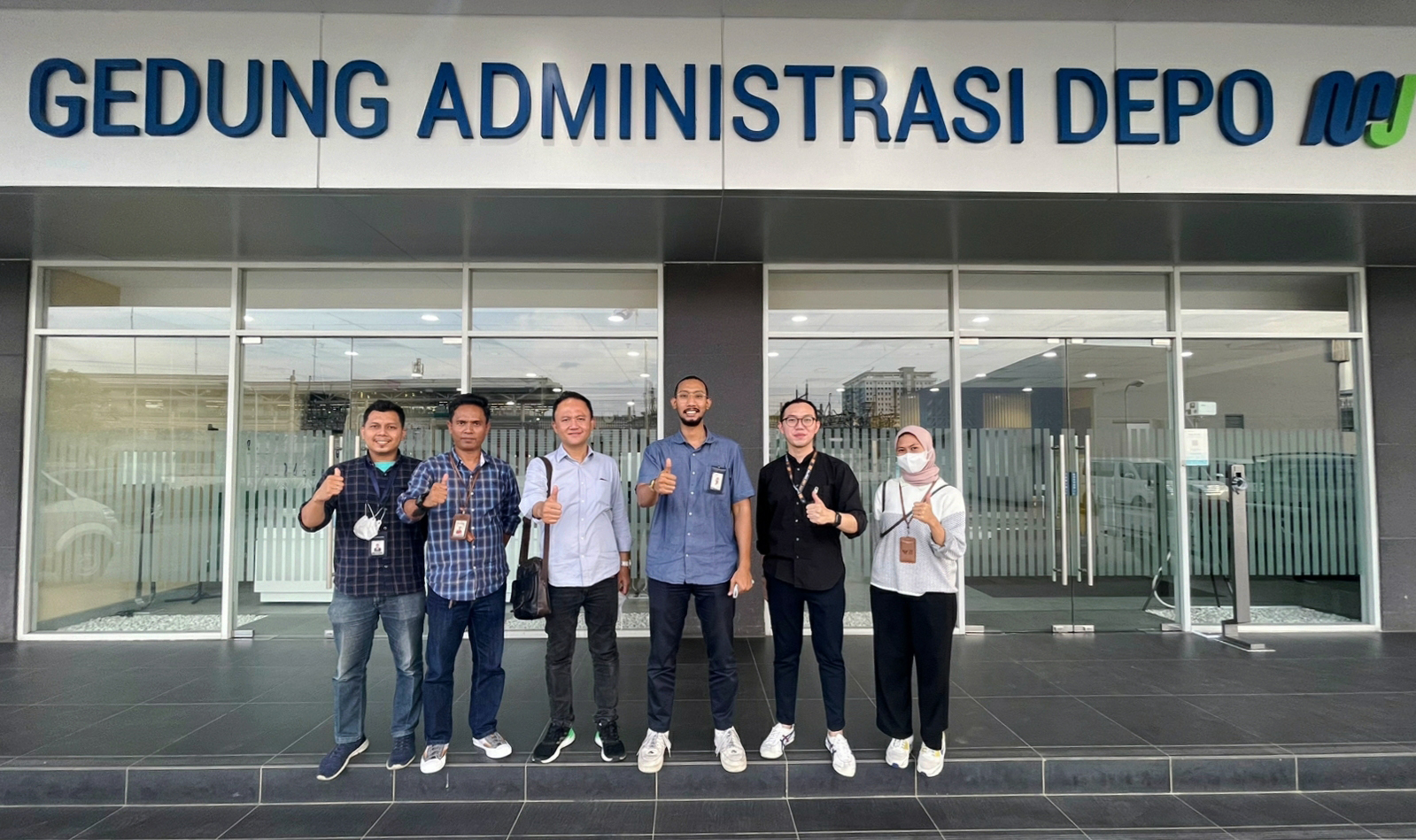Dirut TelkoMedika Kunjungan ke MRT Jakarta
